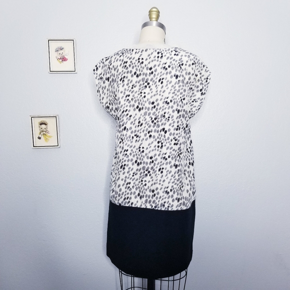 Theory silk animal print drop waist mini dress size 8 - Picture 3 of 6